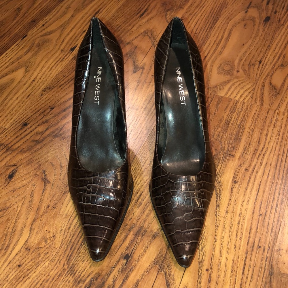 Nine West brown leather high heels GREAT CONDITION